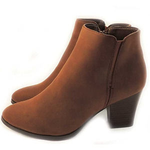 Reneeze Fashionable Stacked Heels Ankle Booties